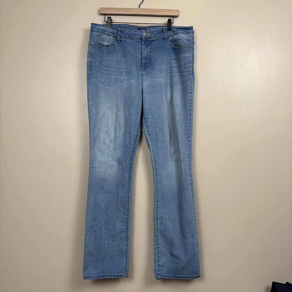 NYDJ Lift Tuck Womens 16 Blue Marilyn Straight Light Wash Zip Fly Stretch Denim